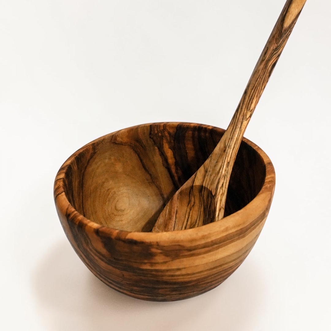 Saladier en bois d’olivier